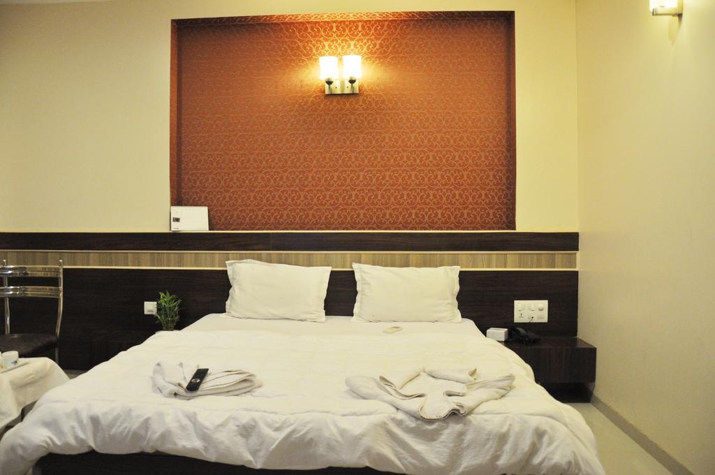 Hotel Sai Pancham Shirdi Δωμάτιο φωτογραφία